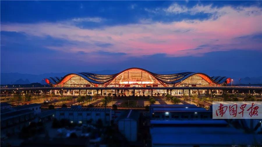 桂林機場。