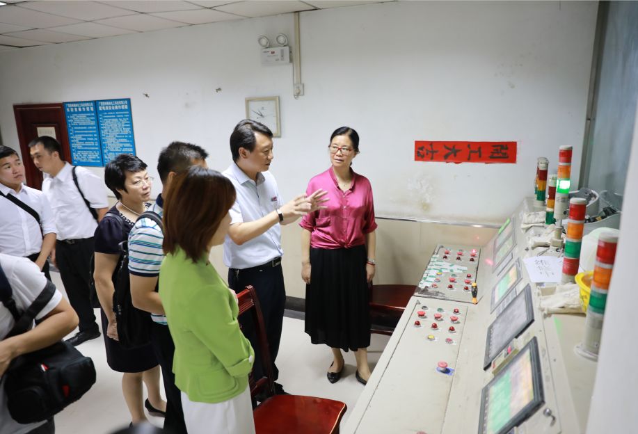 調研組到賀州台企梅林化工科技有限公司走訪調研。